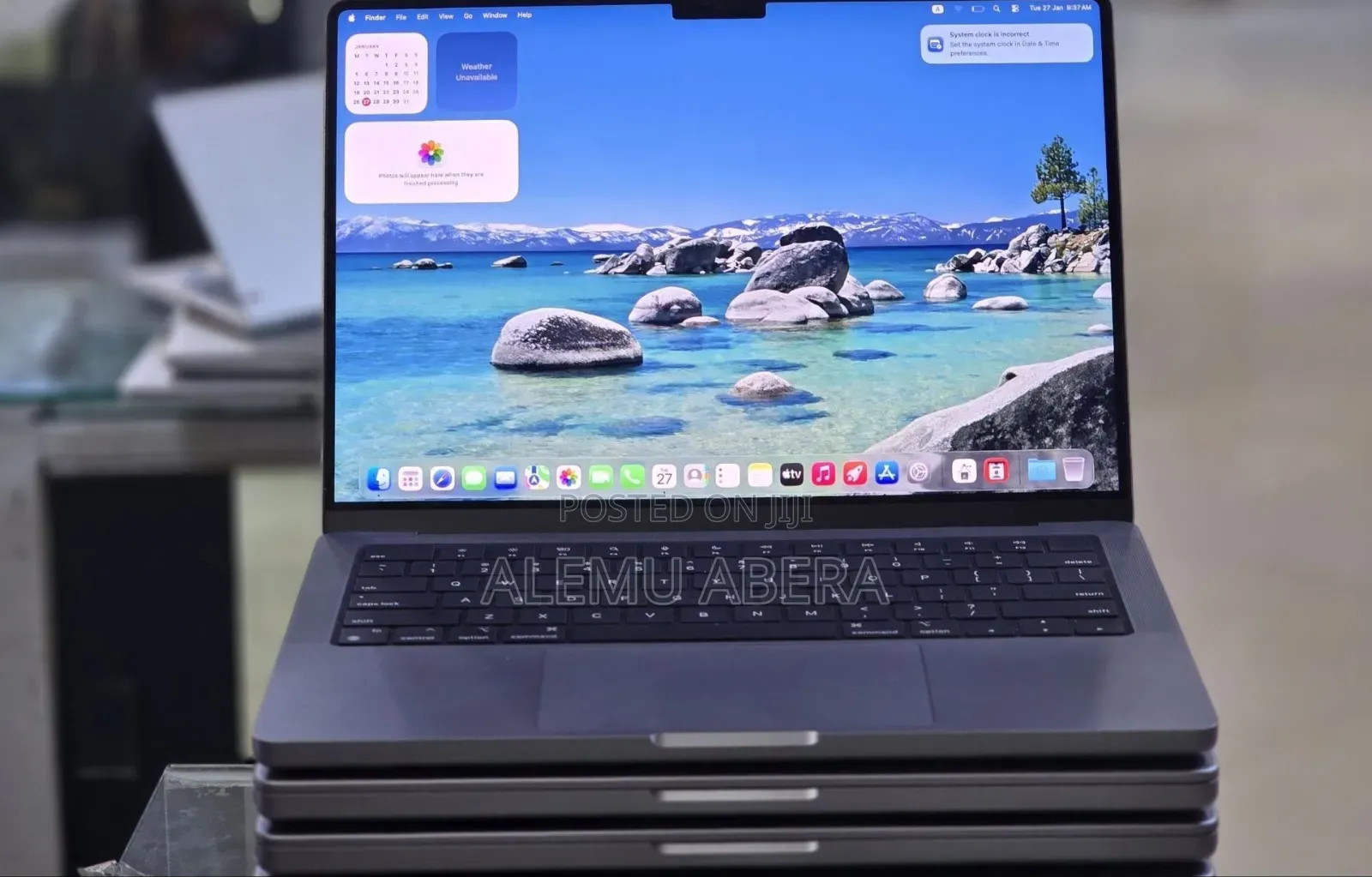 New Laptop Apple MacBook Pro M1 32GB Apple M1 Pro SSD 512GB