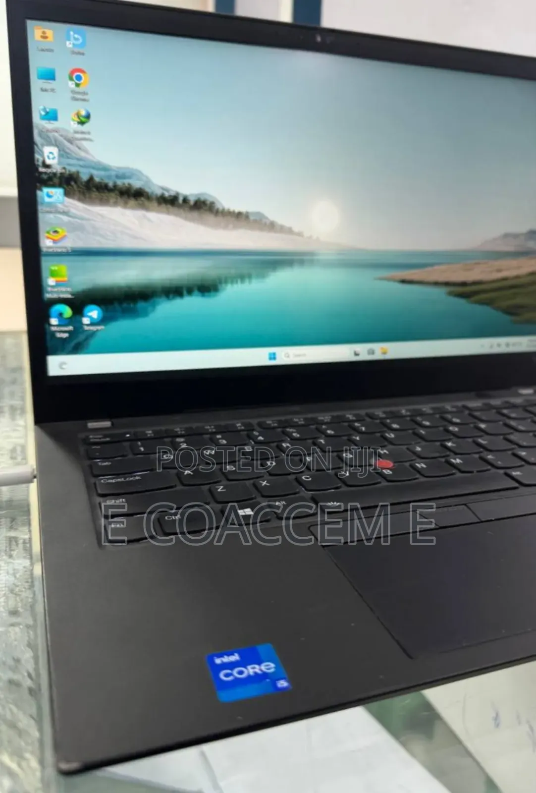 New Laptop Lenovo 8GB Intel Core i5 SSD 512GB