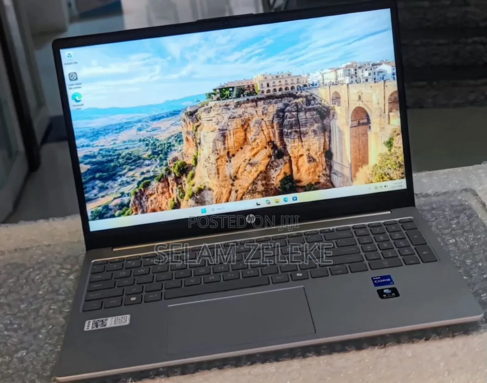 New Laptop HP Stream Notebook 16GB Intel Core i7 SSD 1T