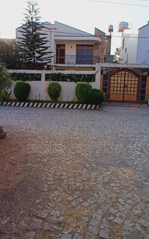6bdrm House in Ayat, G+1 House For, Bole for sale