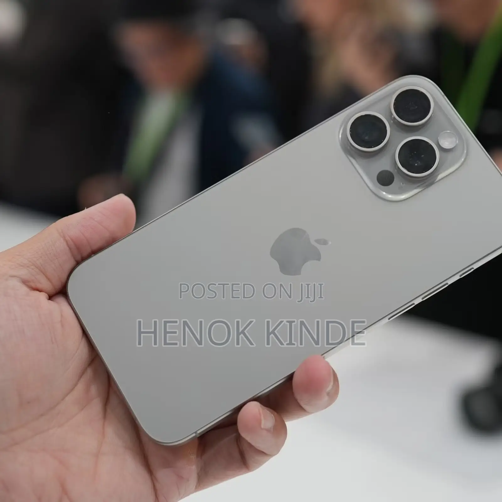 New Apple iPhone 15 Pro Max 256 GB Silver