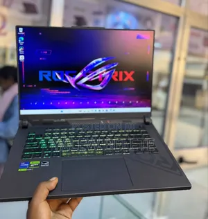 New Laptop Asus ROG Strix G16 G614 16GB Intel Core i7 SSD 1T