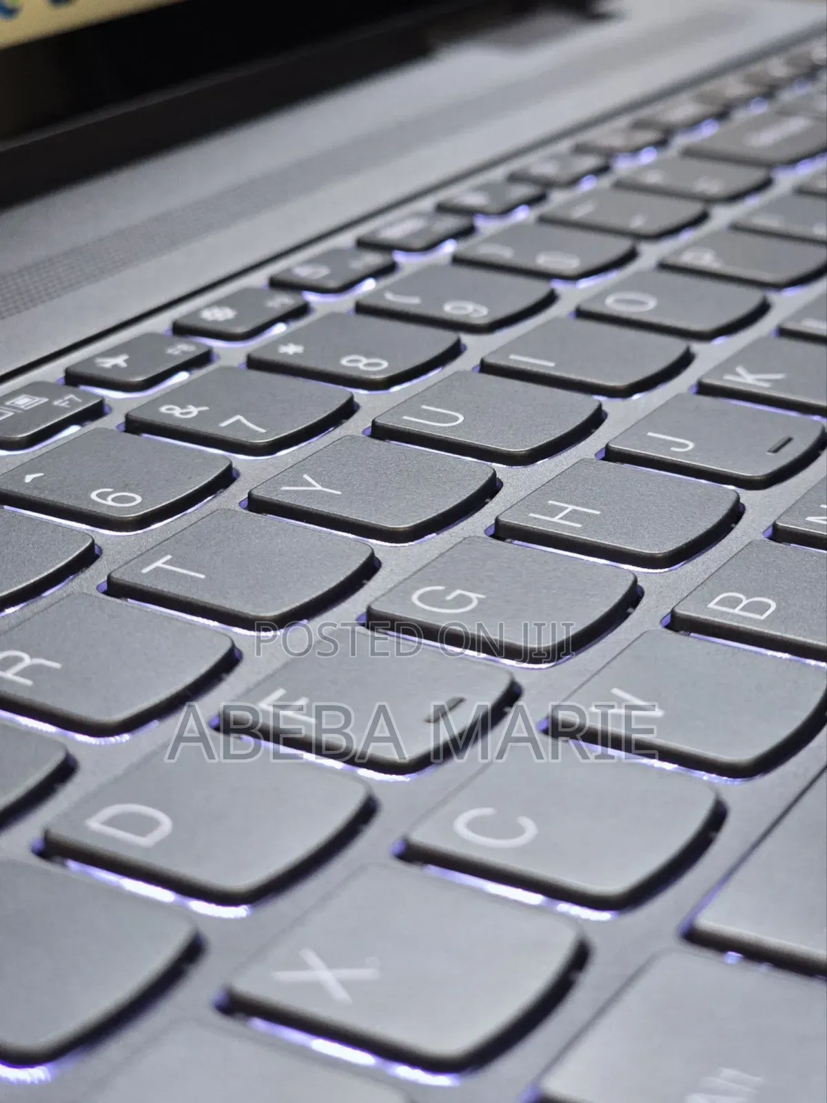 New Laptop Lenovo Yoga 7i 16GB Intel Core Ultra 7 SSD 1T