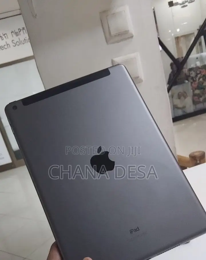 New Apple iPad 10.2 (2019) 64 GB