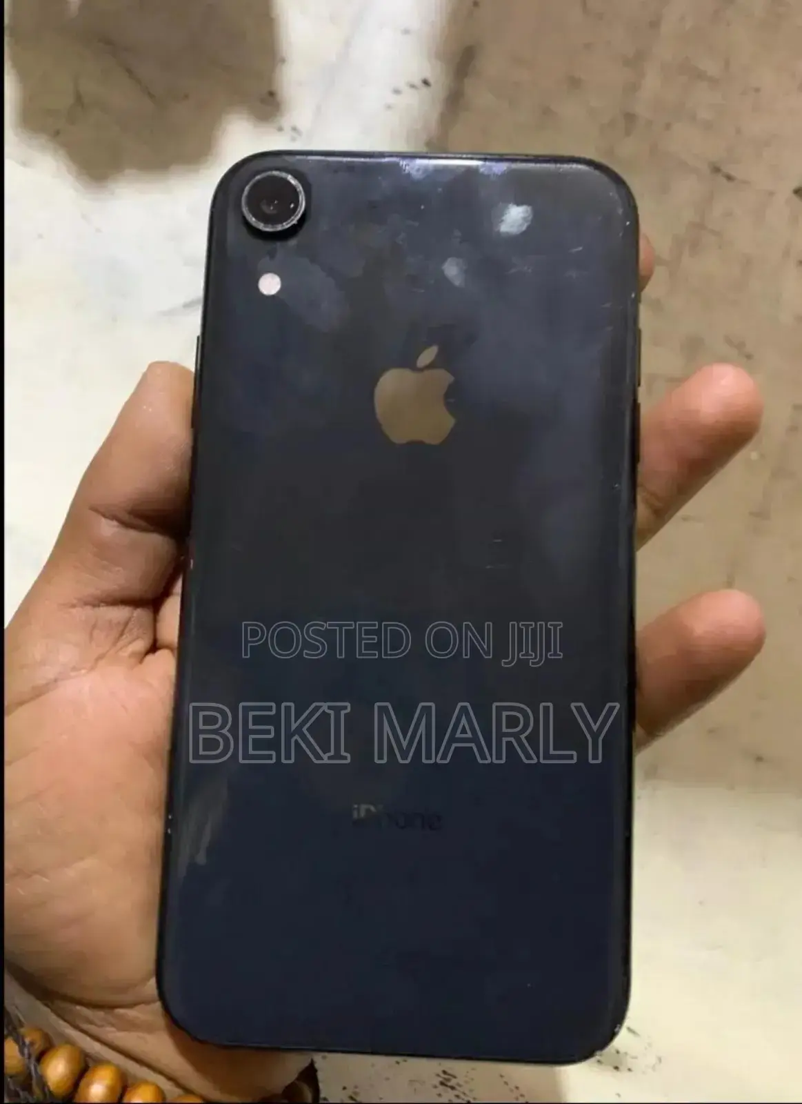 Apple XR 128 GB Black