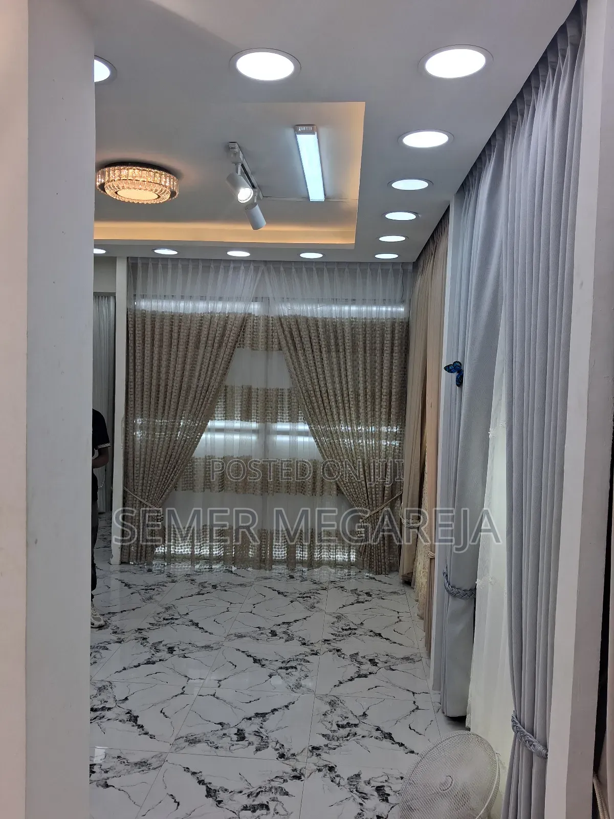 Semer Curtain