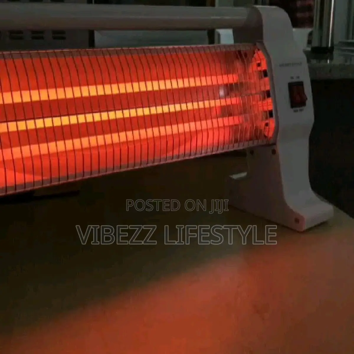 Energy Efficient 3-Bar Radiant Heater - Compact Design