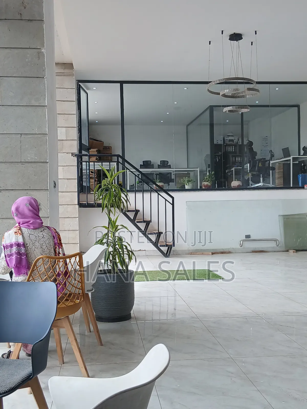 ሱቆችን እስከ 25%በሚደርስ ቅናሽ ቦሌ ላይ እየሸጥን እንገኛለን