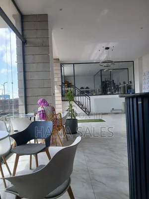 ሱቆችን እስከ 25%በሚደርስ ቅናሽ ቦሌ ላይ እየሸጥን እንገኛለን