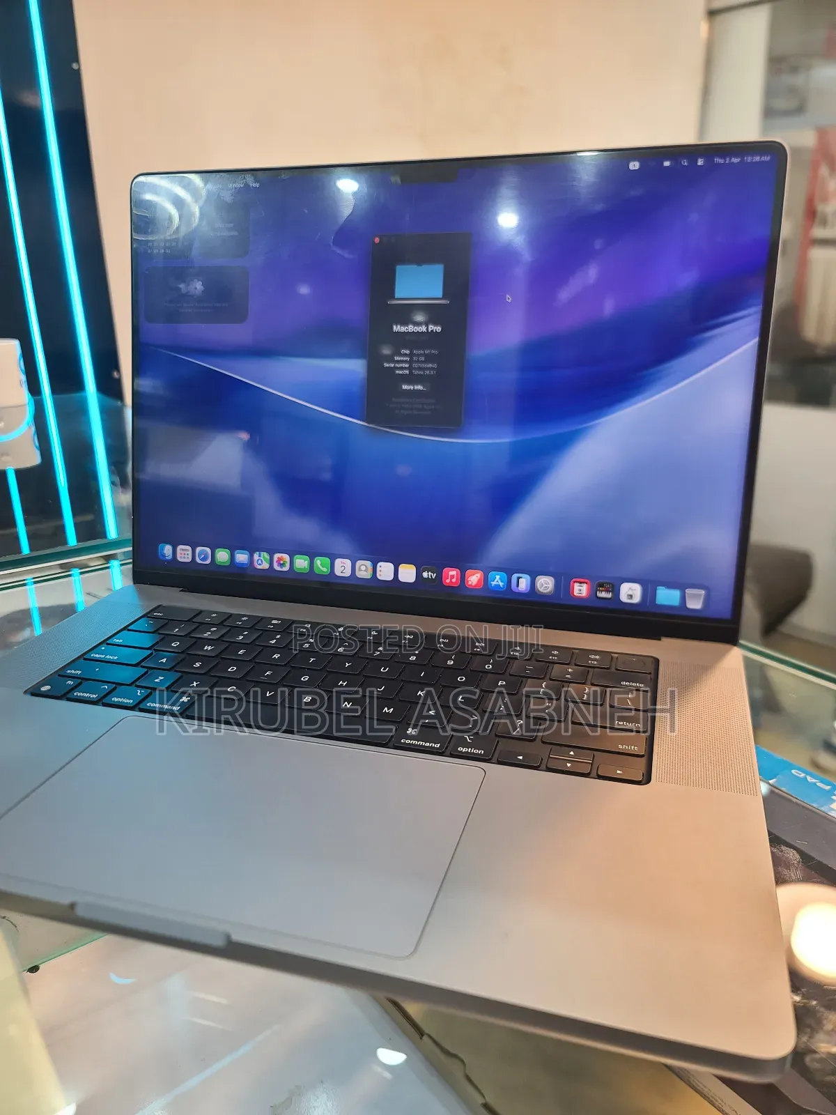 New Laptop Apple MacBook Pro 2021 M1 32GB Apple M1 Pro SSD 512GB