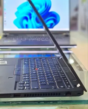 New Laptop Lenovo ThinkPad t495s 16GB AMD Ryzen 5 SSD 512GB