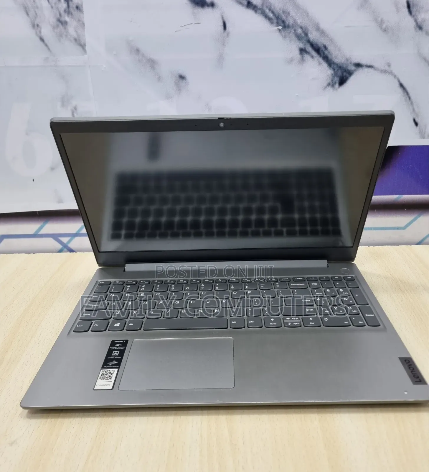 New Laptop Lenovo Ideapad 3 8GB Intel Core i3 SSD 256GB