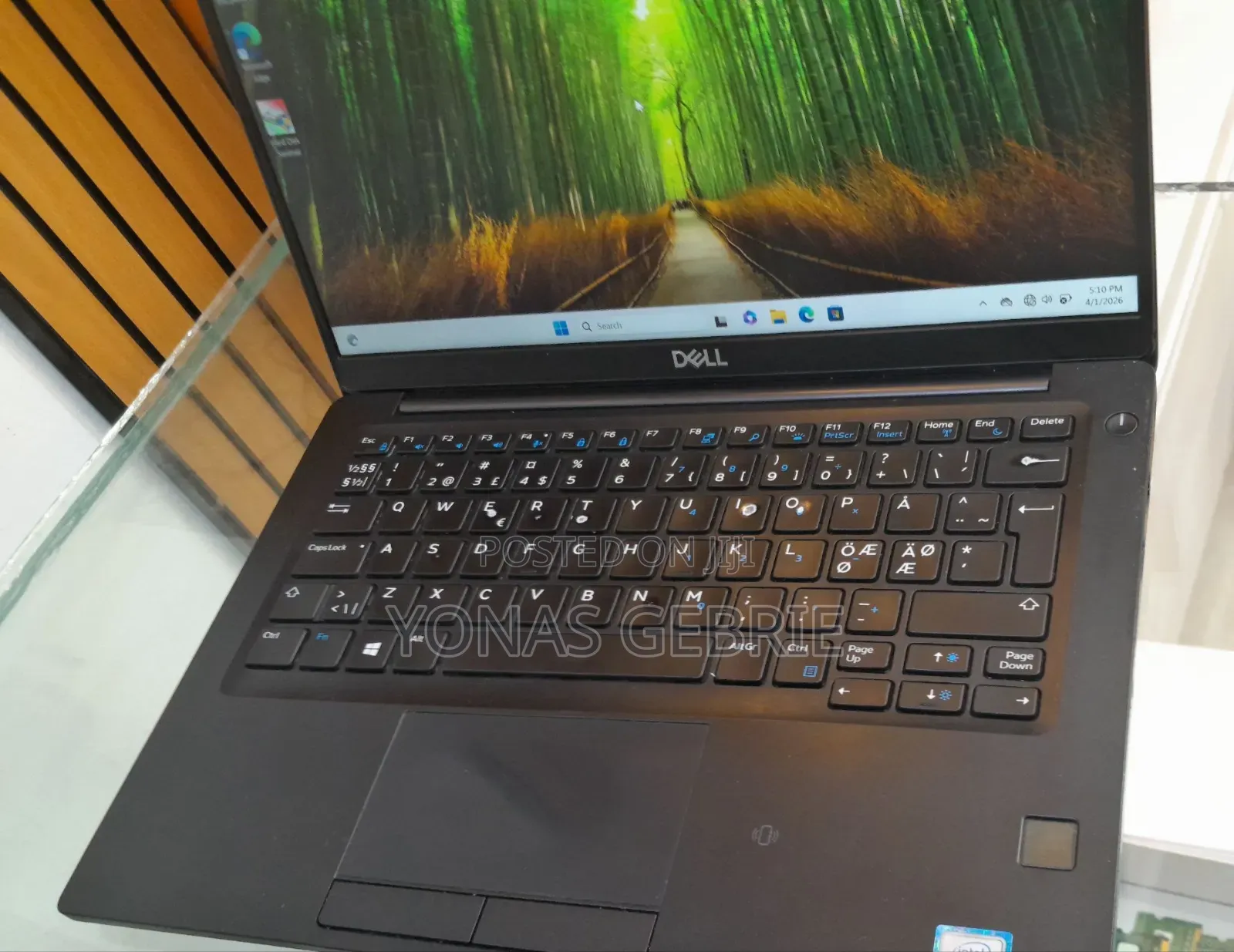 New Laptop Dell 8GB Intel Core i7 SSD 256GB