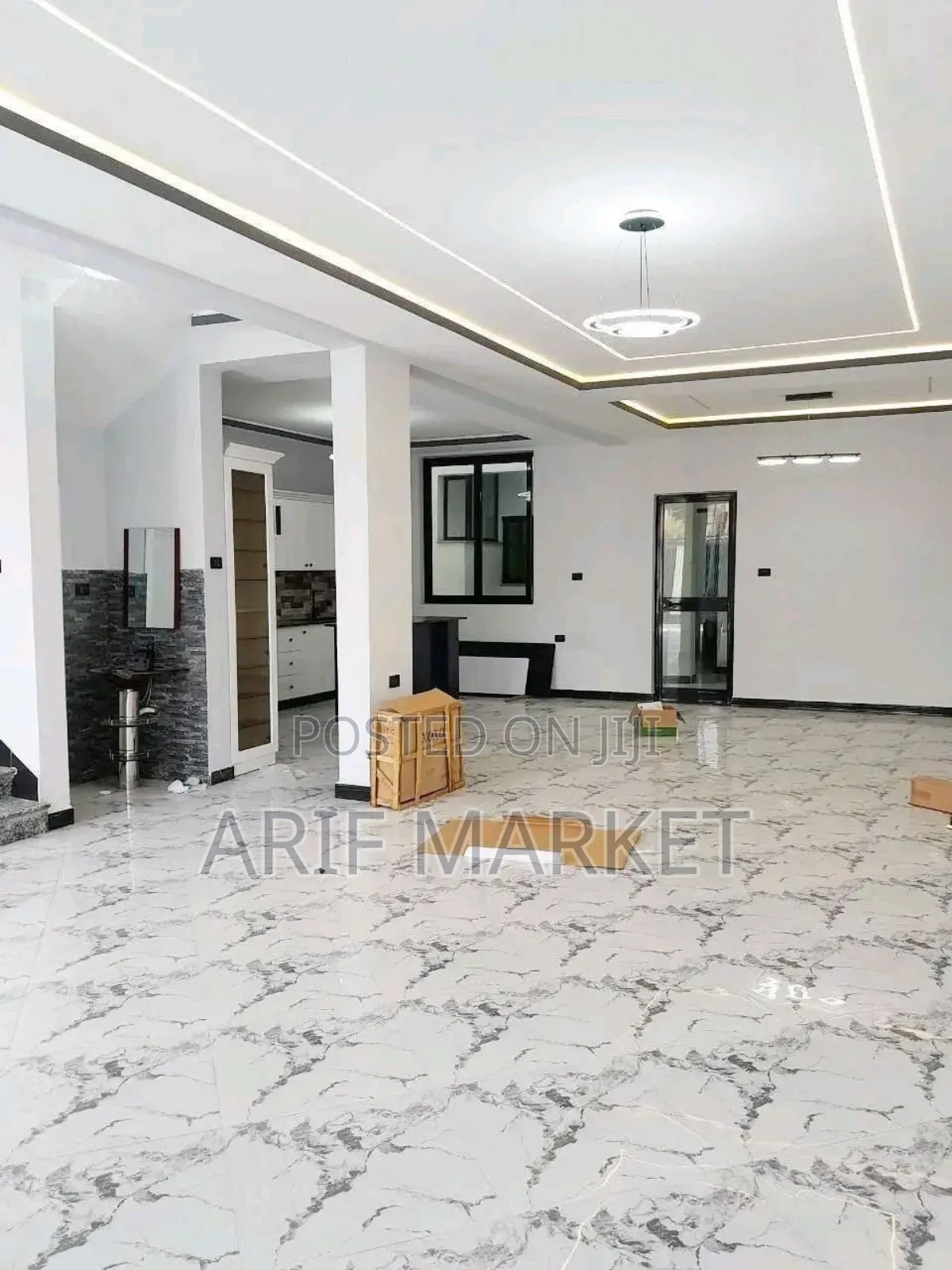 10bdrm House in Bole for sale