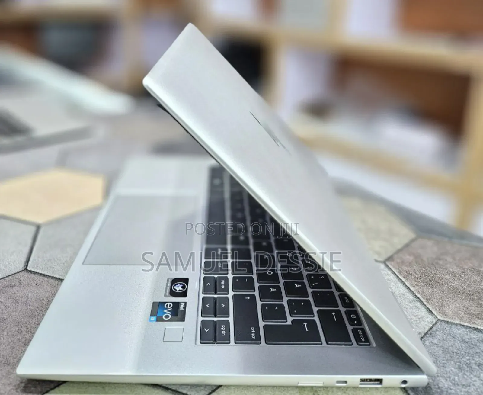 New Laptop HP EliteBook x360 1040 G9 16GB Intel Core i5 SSD 512GB