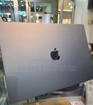 New Laptop Apple MacBook Pro M1 16GB Apple M1 Pro SSD 1T