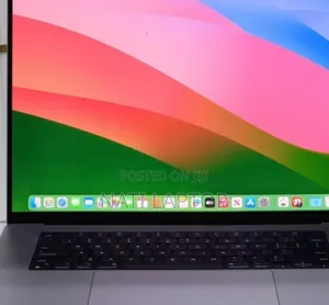 New Laptop Apple MacBook Pro M1 32GB Apple M1 Pro SSD 512GB