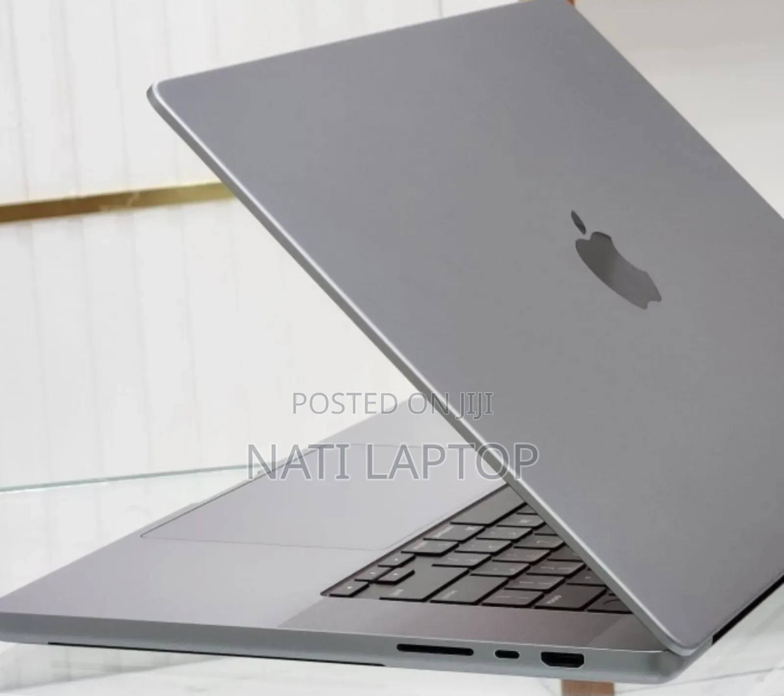 New Laptop Apple MacBook Pro M1 32GB Apple M1 Pro SSD 512GB