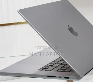 New Laptop Apple MacBook Pro M1 32GB Apple M1 Pro SSD 512GB