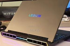 New Laptop Lenovo Lrgion 7i 32GB Intel Core Ultra 9 SSD 2T