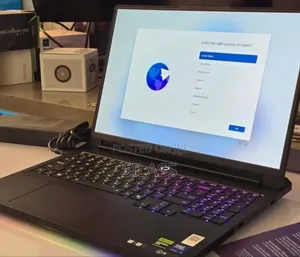 New Laptop Lenovo Lrgion 7i 32GB Intel Core Ultra 9 SSD 2T