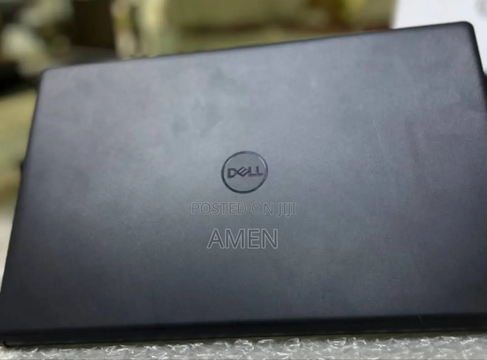 New Laptop Dell Vostro 3520 8GB Intel Core i5 HDD 1T