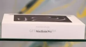New Laptop Apple MacBook Pro 2025 M5 14-inch 16GB Apple M5 SSD 512GB