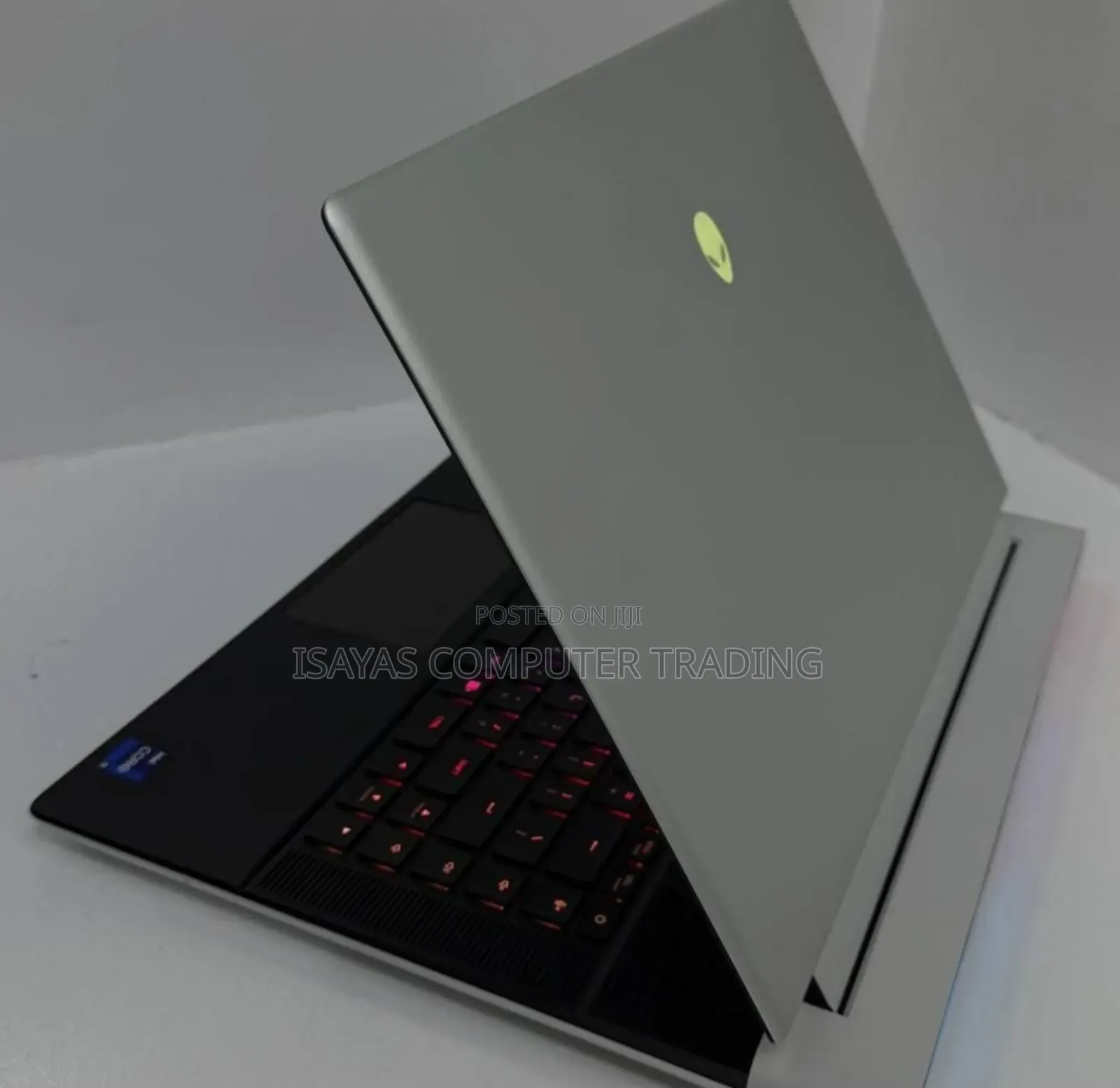 New Laptop Alienware Area-51m 32GB Intel Core i9 SSD 1T