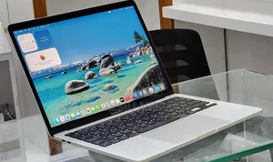 New Laptop Apple MacBook Pro M1 16GB Apple M1 Pro SSD 256GB