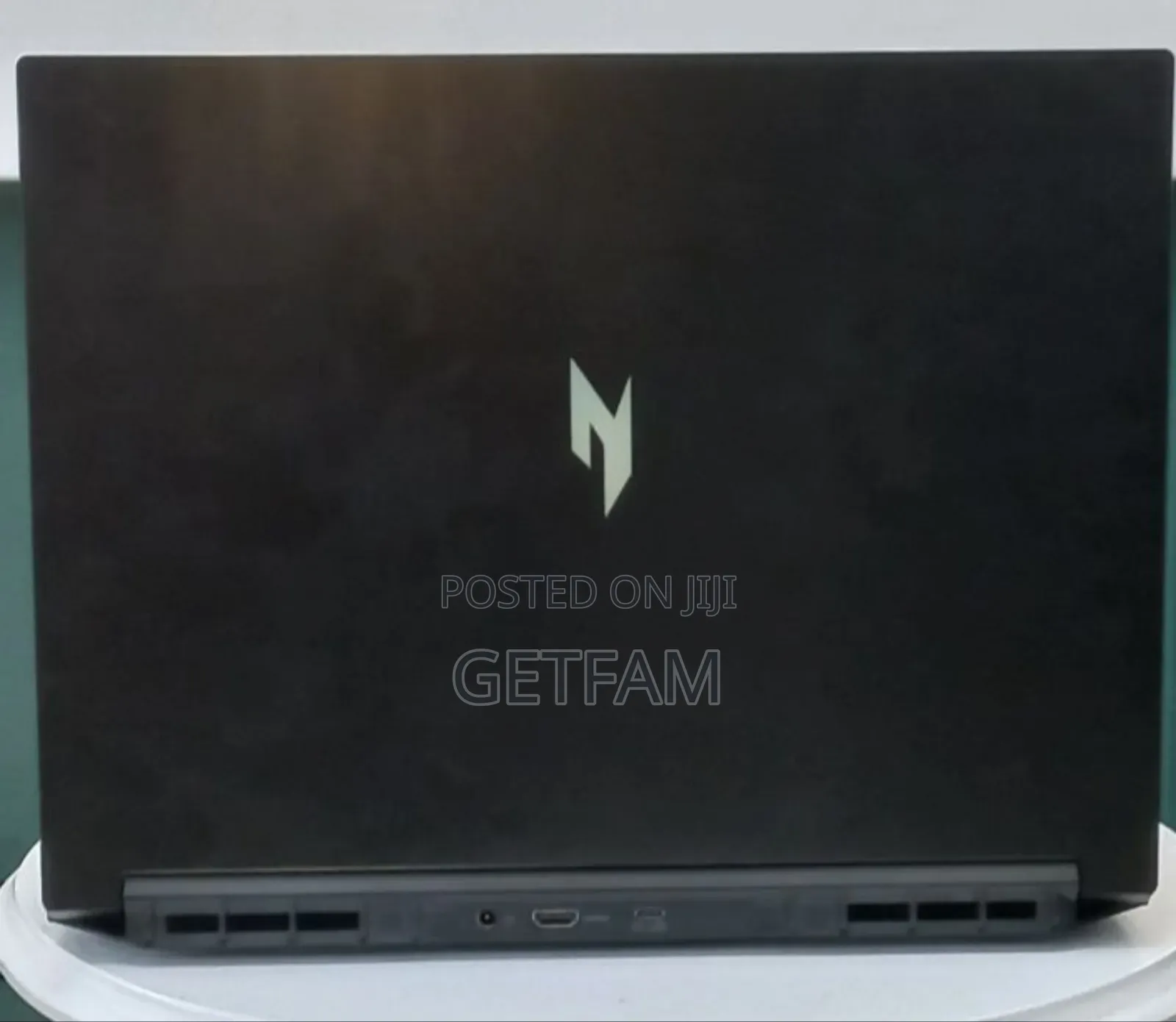 New Laptop Acer Predator Helios Neo 16 16GB AMD Ryzen 7 SSD 1T