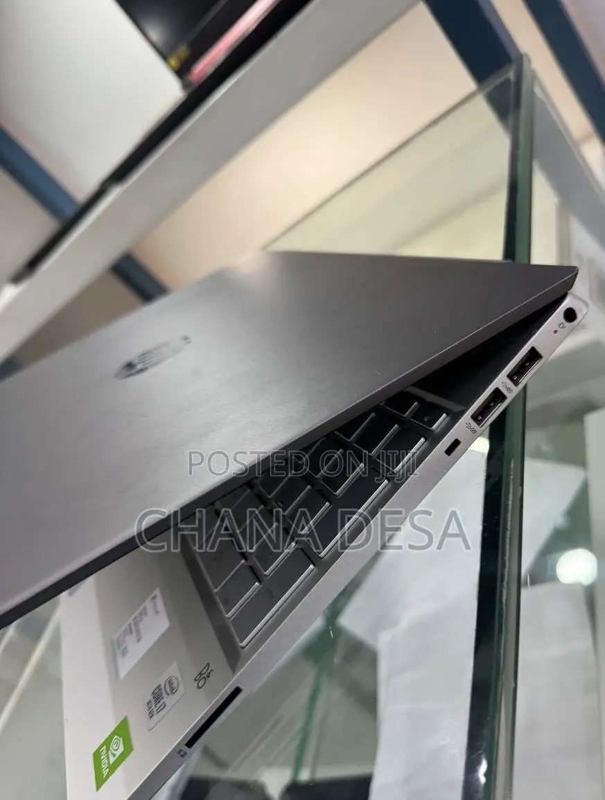 New Laptop HP 16GB Intel Core i7 SSD 512GB