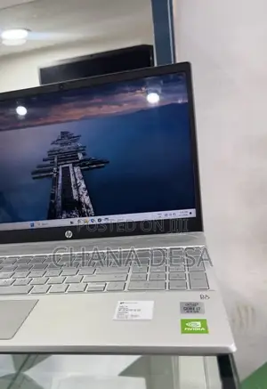 New Laptop HP 16GB Intel Core i7 SSD 512GB