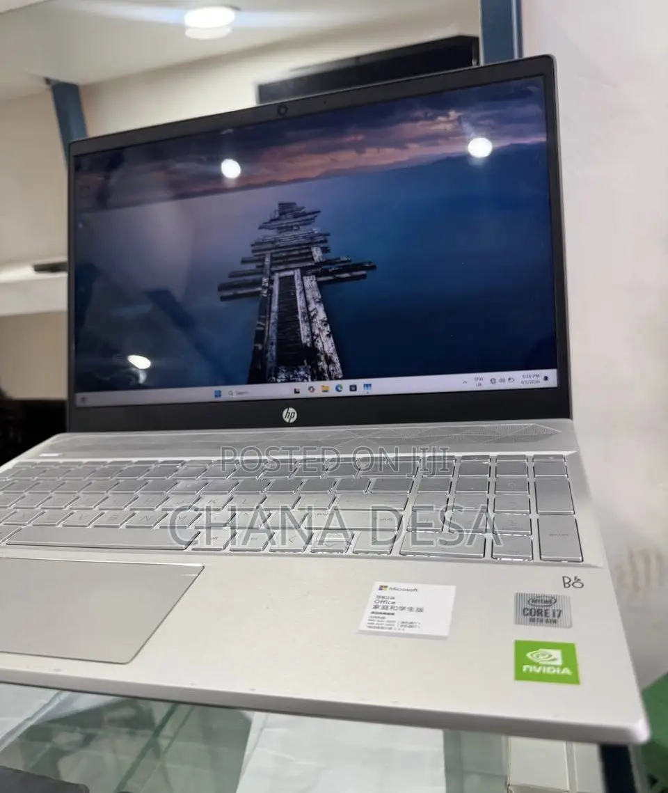 New Laptop HP 16GB Intel Core i7 SSD 512GB