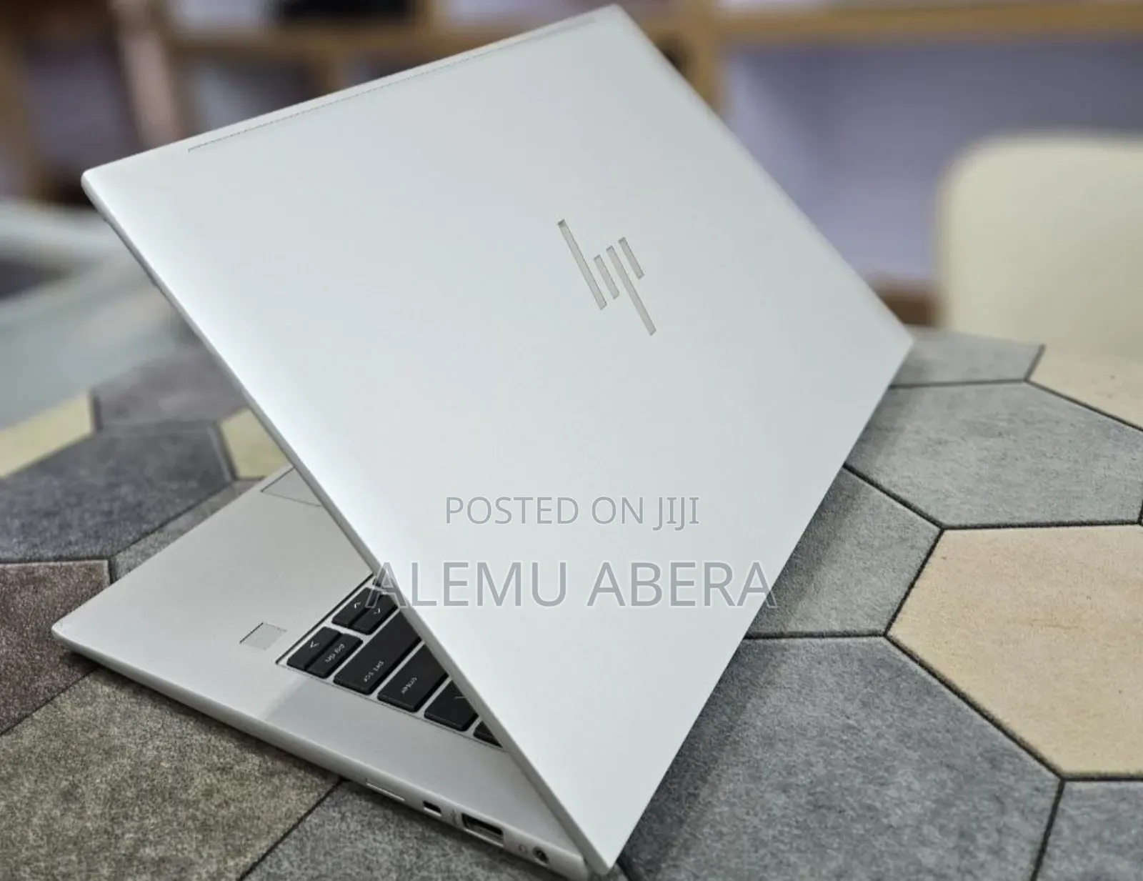New Laptop HP EliteBook 840 G9 16GB Intel Core i7 SSD 512GB