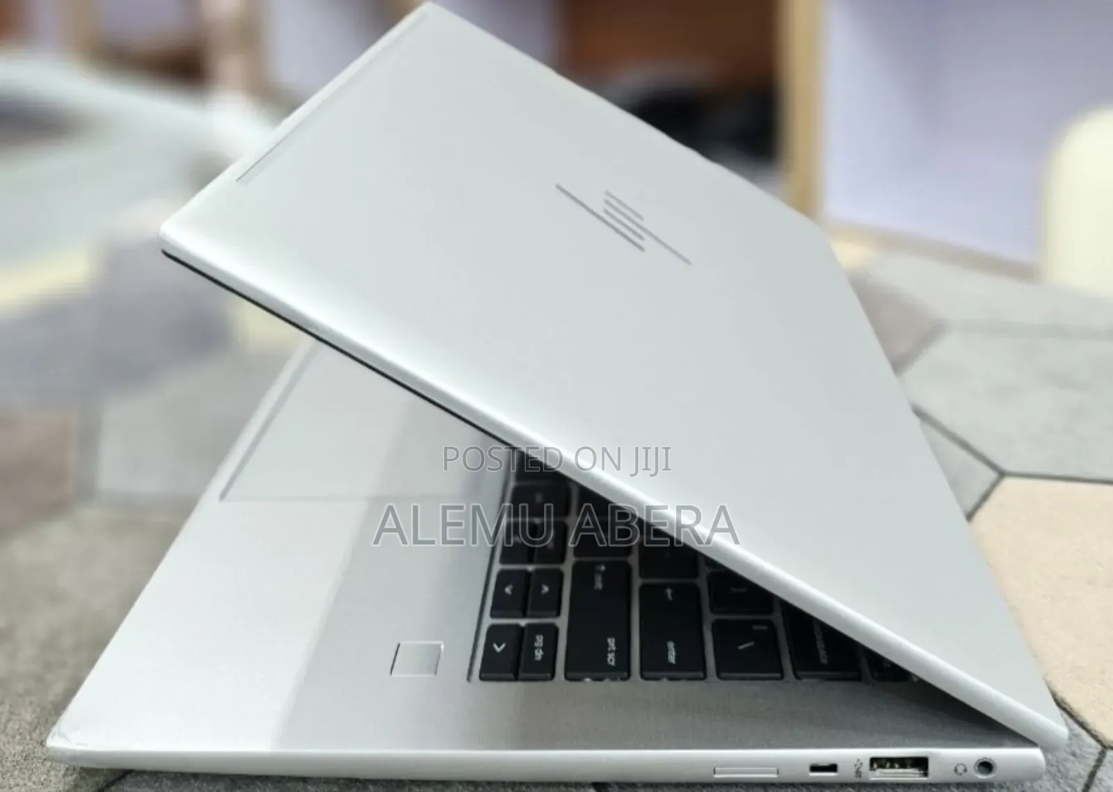 New Laptop HP EliteBook 840 G9 16GB Intel Core i7 SSD 512GB