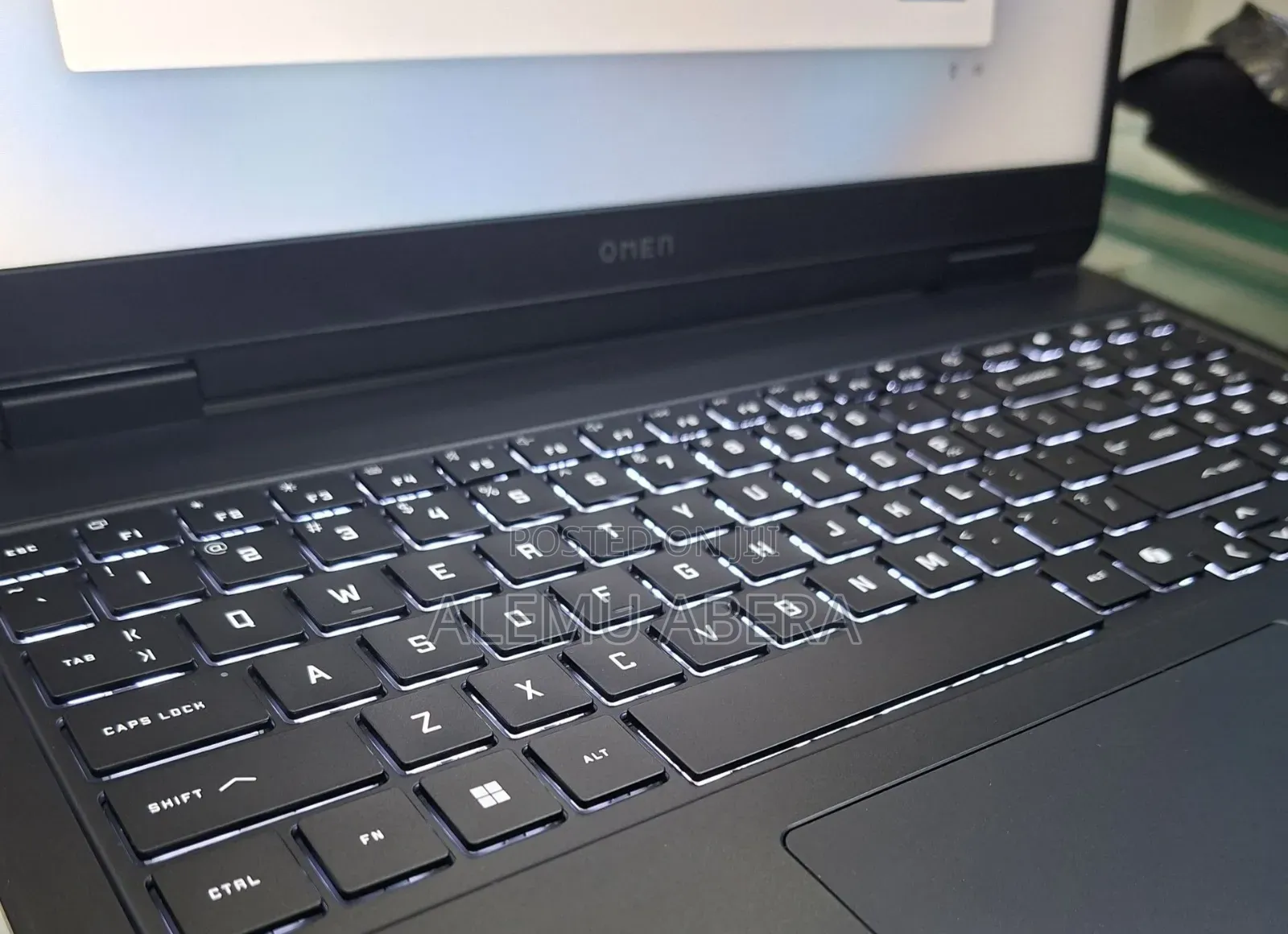 New Laptop HP Omen 16 16GB Intel Core i7 SSD 1T