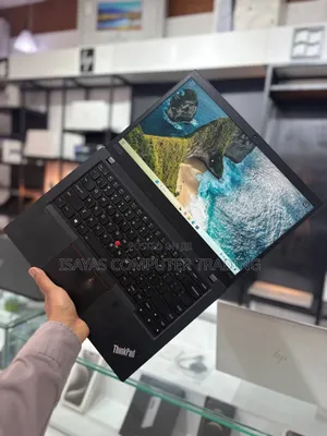 New Laptop Lenovo Thinkpad P14s 16GB AMD Ryzen 7 SSD 512GB