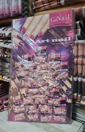 Artificial Nail Design (ጥፍር)