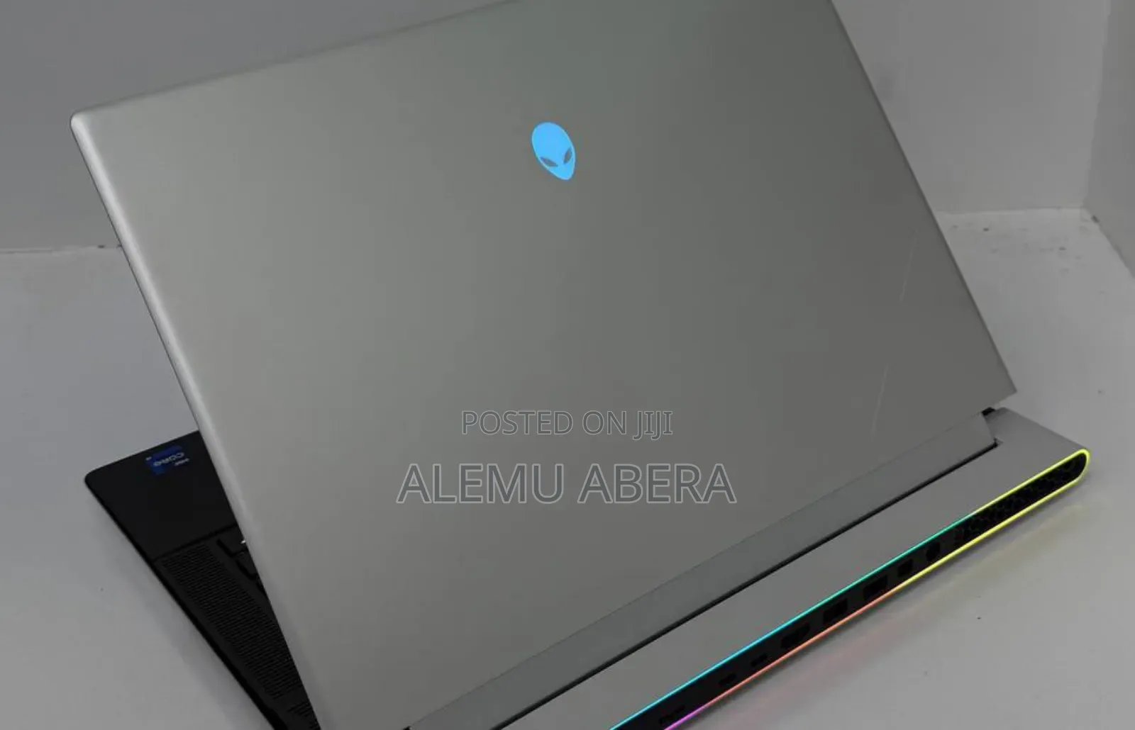 New Laptop Alienware M17x R2 32GB Intel Core i9 SSD 1T