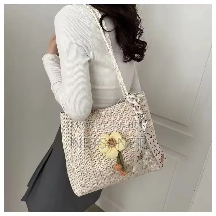 አዲስ የሴቶች ቦርሳ (New Women's Bag)