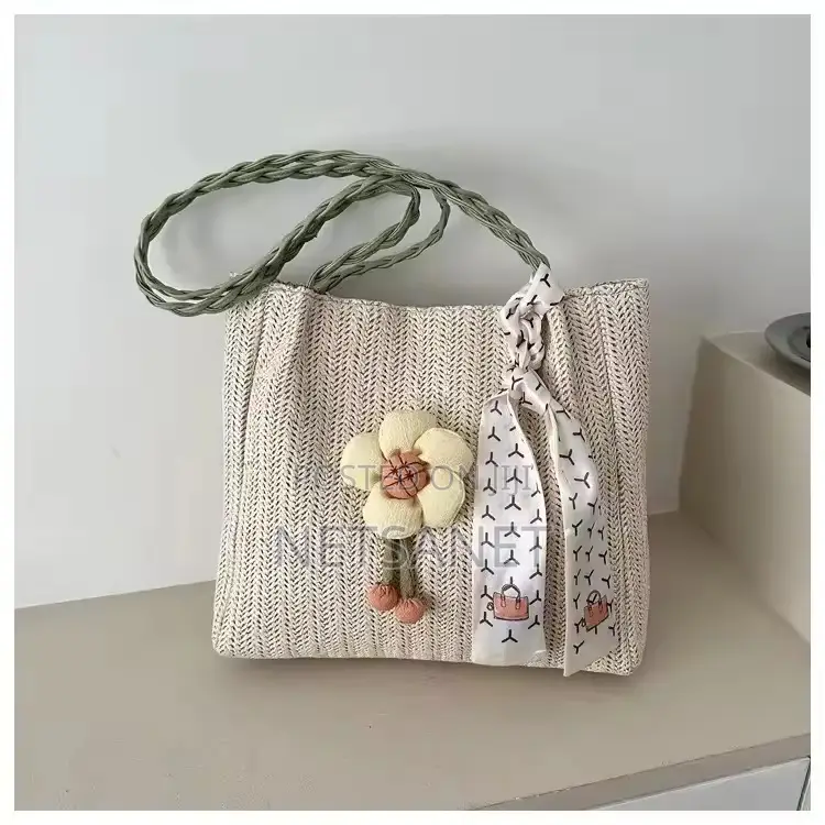 አዲስ የሴቶች ቦርሳ (New Women's Bag)