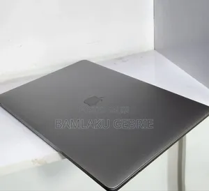 New Laptop Apple MacBook Pro 2016 16GB Intel Core i7 SSD 512GB