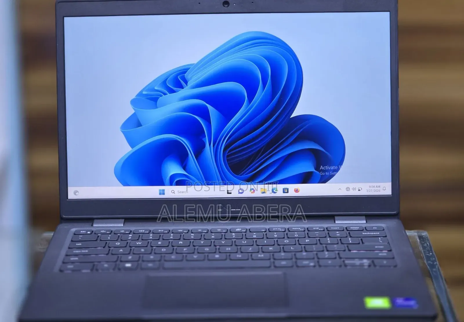 New Laptop Dell Latitude 3320 8GB Intel Core i7 SSD 256GB