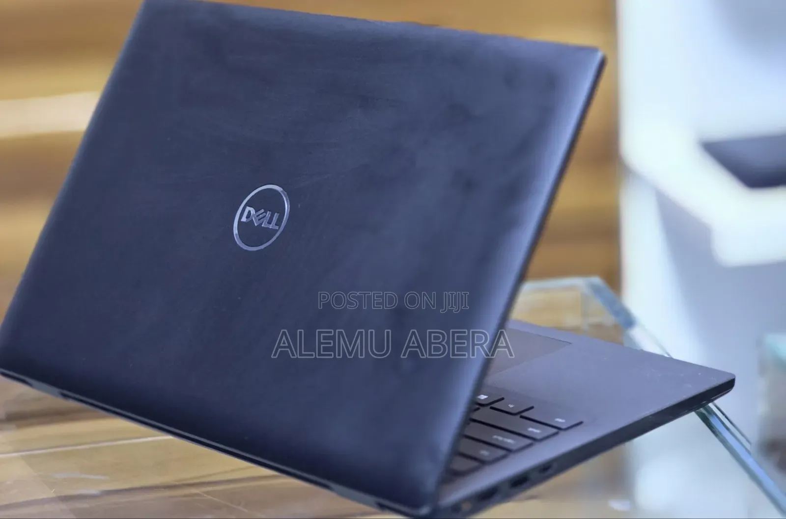 New Laptop Dell Latitude 3320 8GB Intel Core i7 SSD 256GB