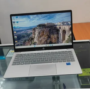 New Laptop HP Stream Notebook 8GB Intel Core i5 SSD 512GB