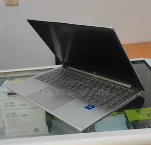 New Laptop HP Stream Notebook 8GB Intel Core i5 SSD 512GB