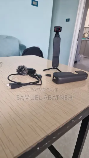 Dji Pocket 2 Creator Combo - Gimbal Camera + Mic Accessories