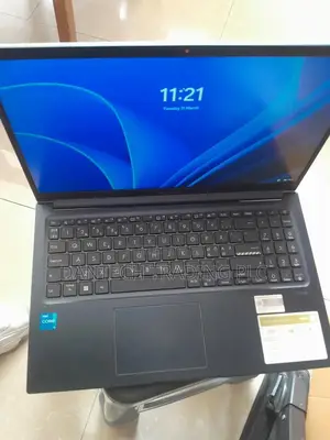 New Laptop Asus 8GB Intel Core i3 SSD 256GB