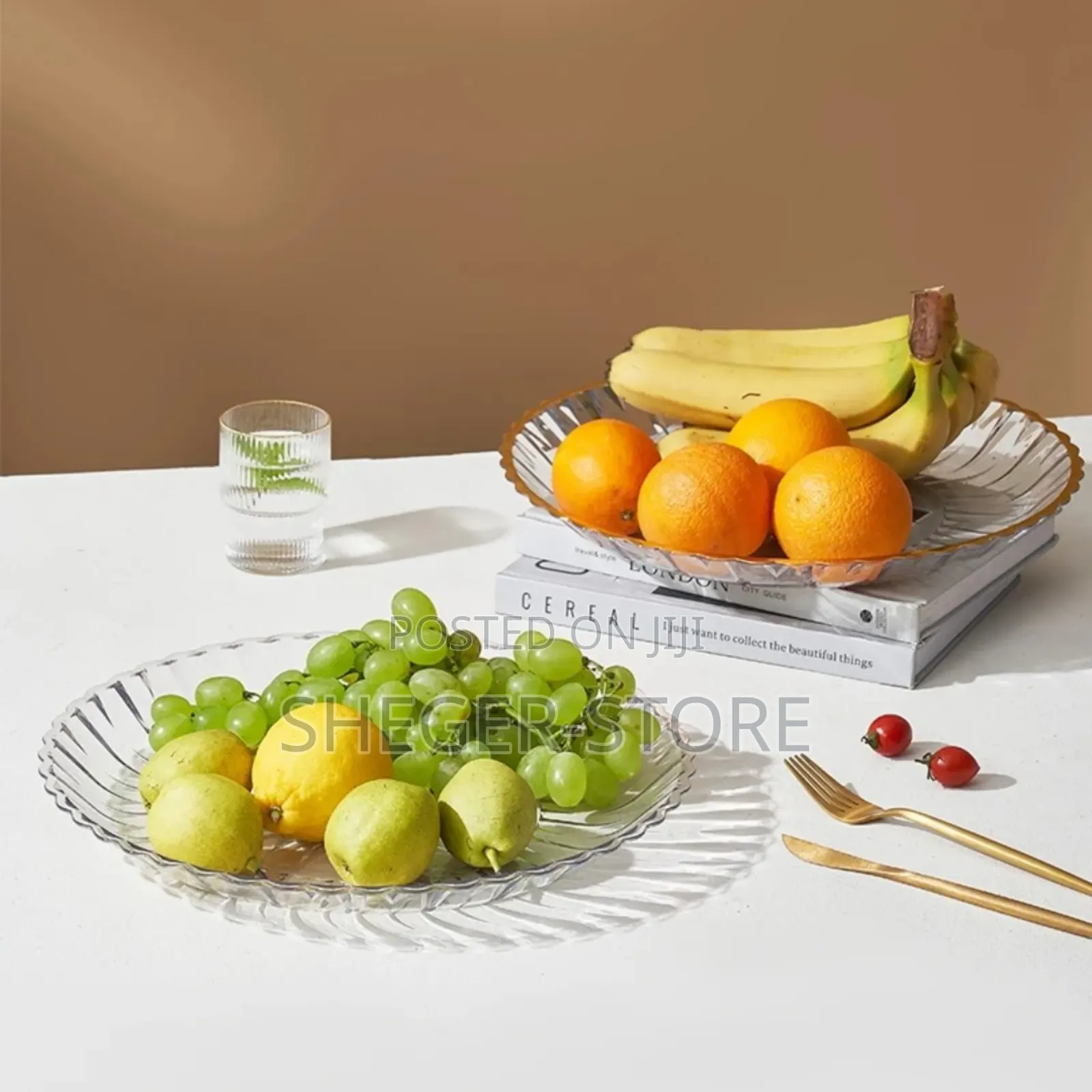 Best Looking Round Acrylic Fruit Tray
