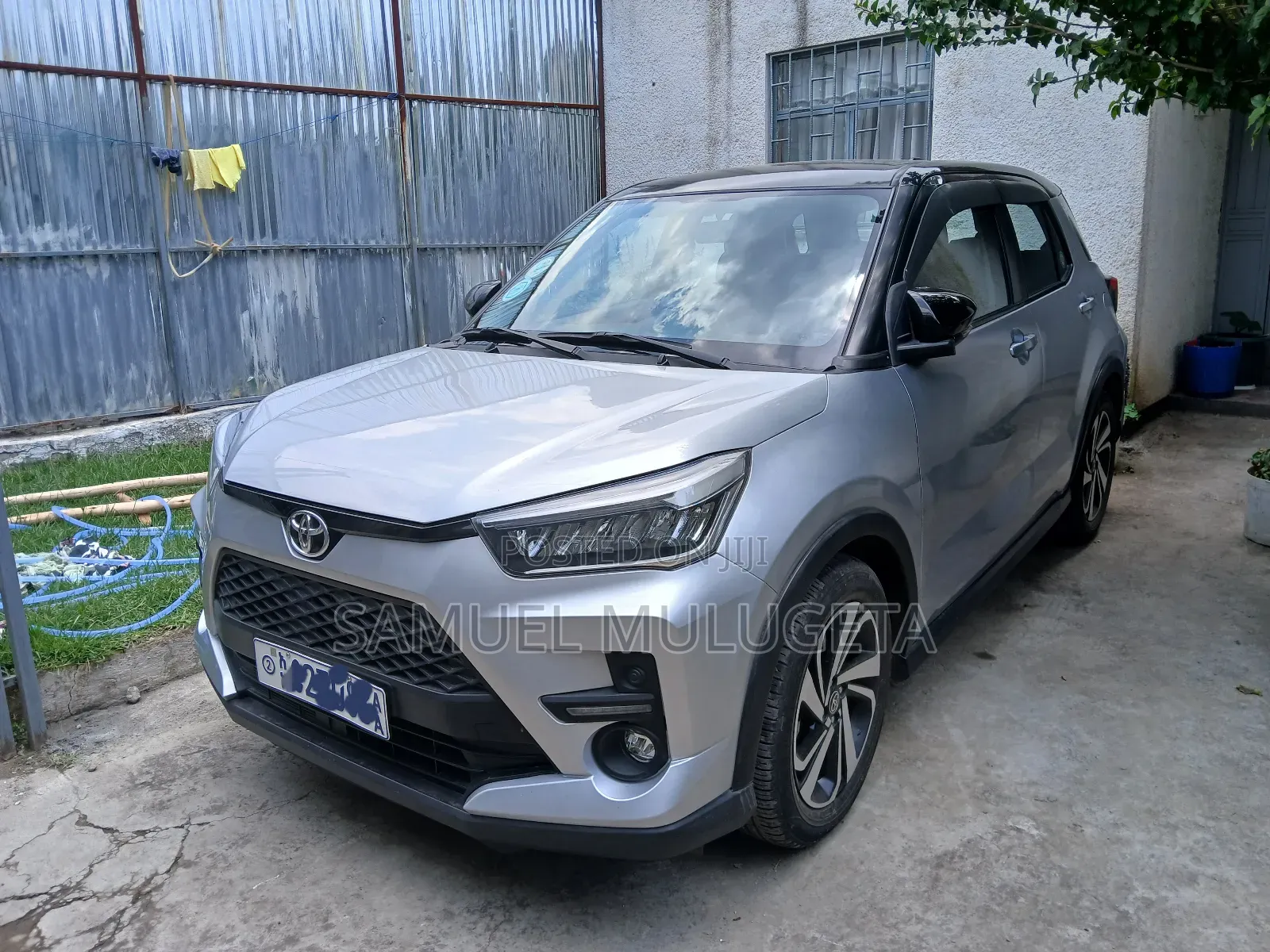 Toyota Raize 1.0 AWD 2022 Silver